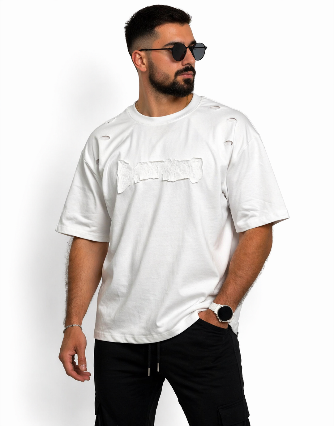 חולצת אוברסייז דגם קרעים לבן - canavaro jeans
