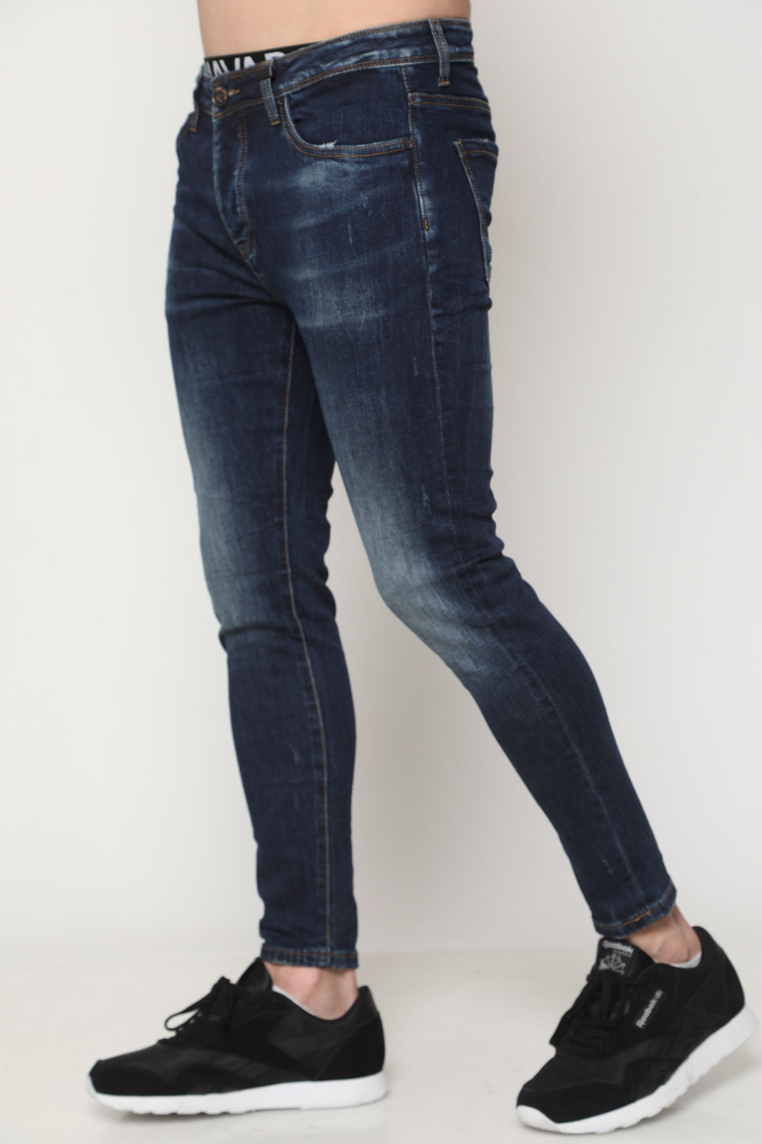 745 ג'ינס סופר סקיני - canavaro jeans